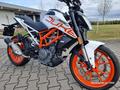 KTM 390 Duke 