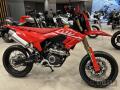 N�hled 16