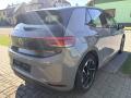 N�hled 7