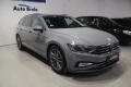 Volkswagen Passat R-Line 110kW,Webasto,360,Ta�n�