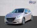 Peugeot 208 1.4 i  NOV� V �R