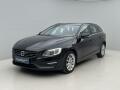 Volvo V60 D3 MOMENTUM AUT 