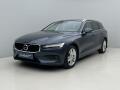 Volvo V60 B4 MOMENTUM AUT 