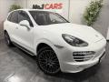 Porsche Cayenne 3.0   V6 PDLS PDCC BURME PANO