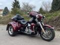 Harley-Davidson FLHTCUTG Tri Glide Ultra Classic 