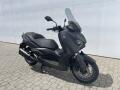 Yamaha XMAX 300
