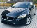 Volvo V40 2.0i MANU�L 1.MAJITEL SENZORY