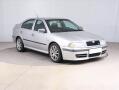 �koda Octavia RS 1.8 T, Xenony, Tempomat