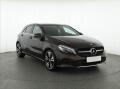 Mercedes-Benz AMG line A 180 d, Automat