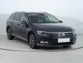 Volkswagen Passat Highline 2.0 TDI, Serv.kniha
