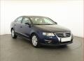 Volkswagen Passat 2.0 TDI, nov� STK