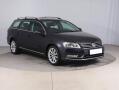Volkswagen Passat Highline 2.0 TDI, Xenony