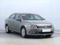 Volkswagen Passat Comfortline 2.0 TDI, nov STK