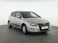 Hyundai i30 1.6 CVVT, nov� STK, Ta�n�