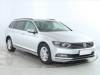 Volkswagen Passat 2.0 TDI, Serv.kniha, Navi