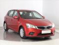 Kia Ceed 1.4 CVVT, po STK, Ta�n�