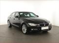BMW 320 i, Xenony, Tempomat