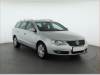 Volkswagen Passat 2.0 TDI, Serv.kniha, Navi