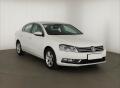 Volkswagen Passat 2.0 TDI, Xenony, Tempomat