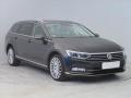 Volkswagen Passat Highline 2.0 TDI, Ke, Navi