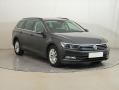 Volkswagen Passat Highline 2.0 TDI, Serv.kniha