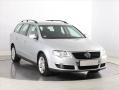 Volkswagen Passat Comfortline 1.4 TSI, Xenony