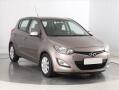 Hyundai i20 1.2, �R,1.maj, Serv.kniha