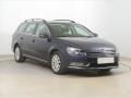 Volkswagen Passat 2.0 TDI, Serv.kniha, Navi