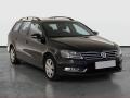 Volkswagen Passat 2.0 TDI, Serv.kniha, Navi