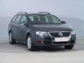 Volkswagen Passat Comfortline 1.6 FSI, po STK