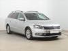 Volkswagen Passat 1.6 TDI, Serv.kniha, Navi