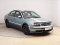 Volkswagen Passat 1.8 T, po STK, Klima