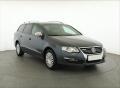 Volkswagen Passat BlueMotion 1.9 TDI, nov� STK