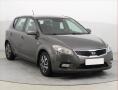 Kia Ceed 1.4 CVVT, nov� STK, Ta�n�