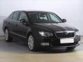 koda Superb 2.0 TDI, Xenony, Tempomat