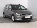 Hyundai i30 1.6 CRDi, nov� STK, Ta�n�