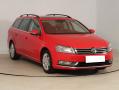 Volkswagen Passat 2.0 TDI, Ke, Navi, Bi-Xenony