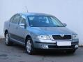 �koda Octavia Elegance 1.6, Navi, Xenony
