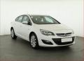 Opel Astra 1.4 T, R,1.maj, Serv.kniha