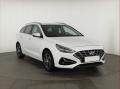 Hyundai i30 1.5 DPI, R,1.maj, Serv.kniha