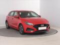 Hyundai i30 1.5 DPI, �R,1.maj, Serv.kniha
