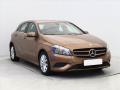 Mercedes-Benz A 180, Ke, Park.senzory