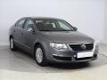 Volkswagen Passat 2.0 TDI, po STK, jezd� v�born�
