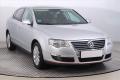 Volkswagen Passat 2.0 TDI, Navi, Xenony