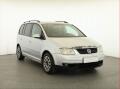 Volkswagen Touran 1.9 TDI, nov� STK, Ta�n�