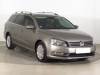 Volkswagen Passat 1.6 TDI, Serv.kniha, Navi