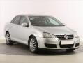 Volkswagen Jetta 2.0 TDI, Serv.kniha, Tempomat