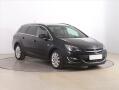 Opel Astra 1.4 T, Xenony, Tempomat