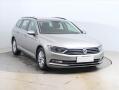 Volkswagen Passat 1.6 TDI, Serv.kniha, Navi