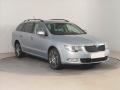 koda Superb Comfort 1.6 TDI, Navi, Xenony